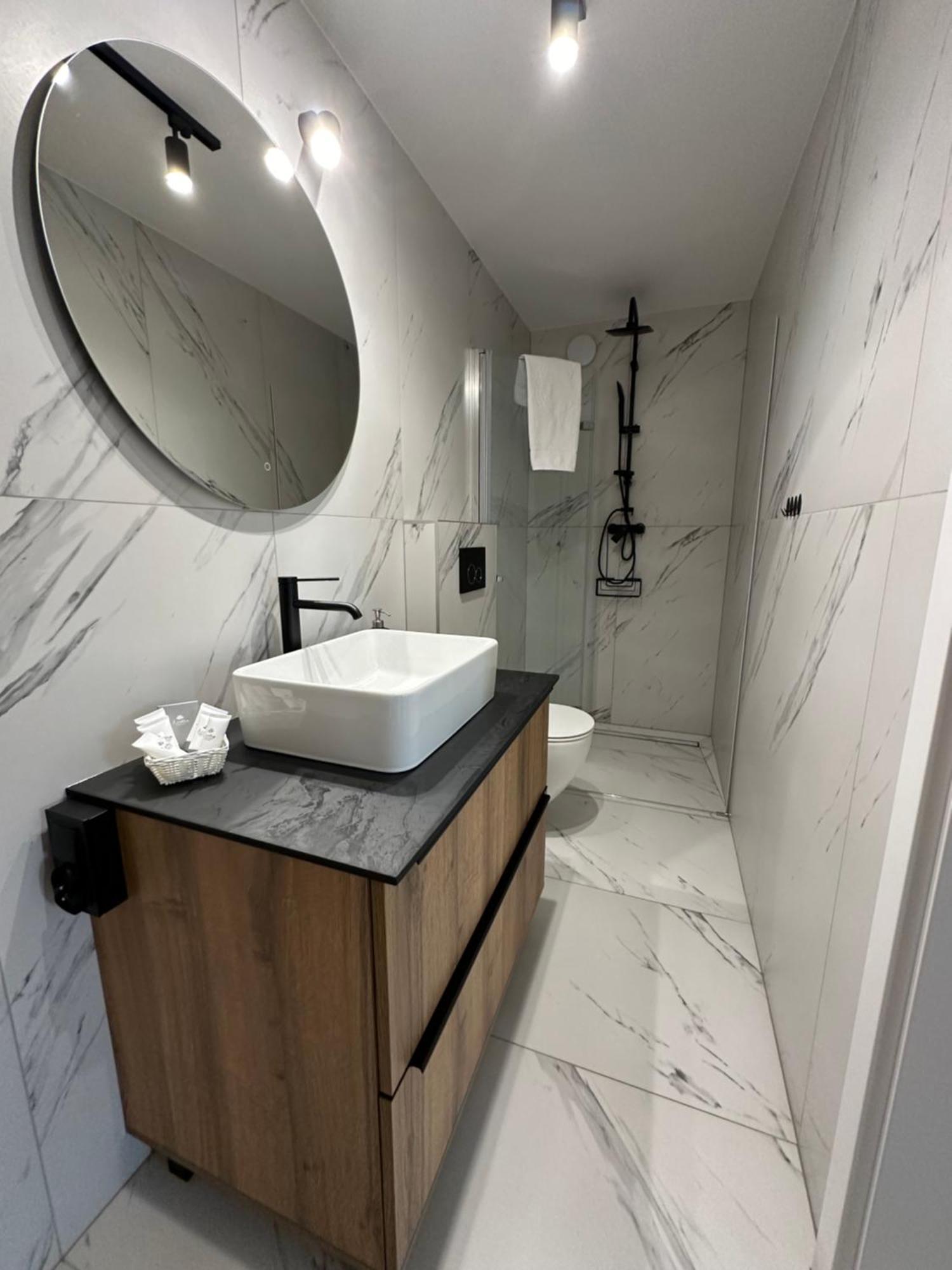 Apartamenty Ceramiczna Boleslawiec  Kültér fotó
